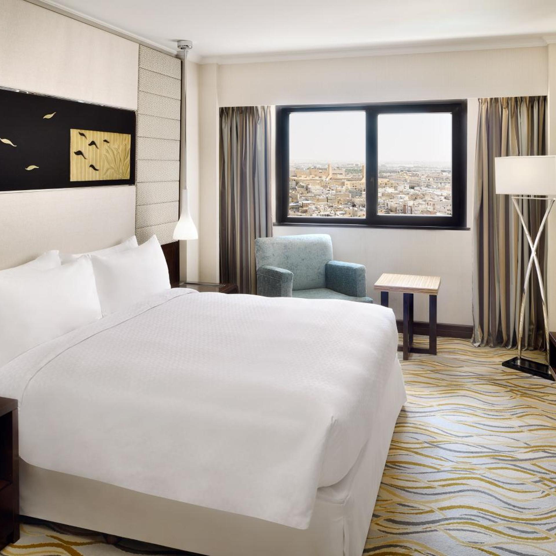 1 Bedroom, Great, Junior Suite, King Bed, City View