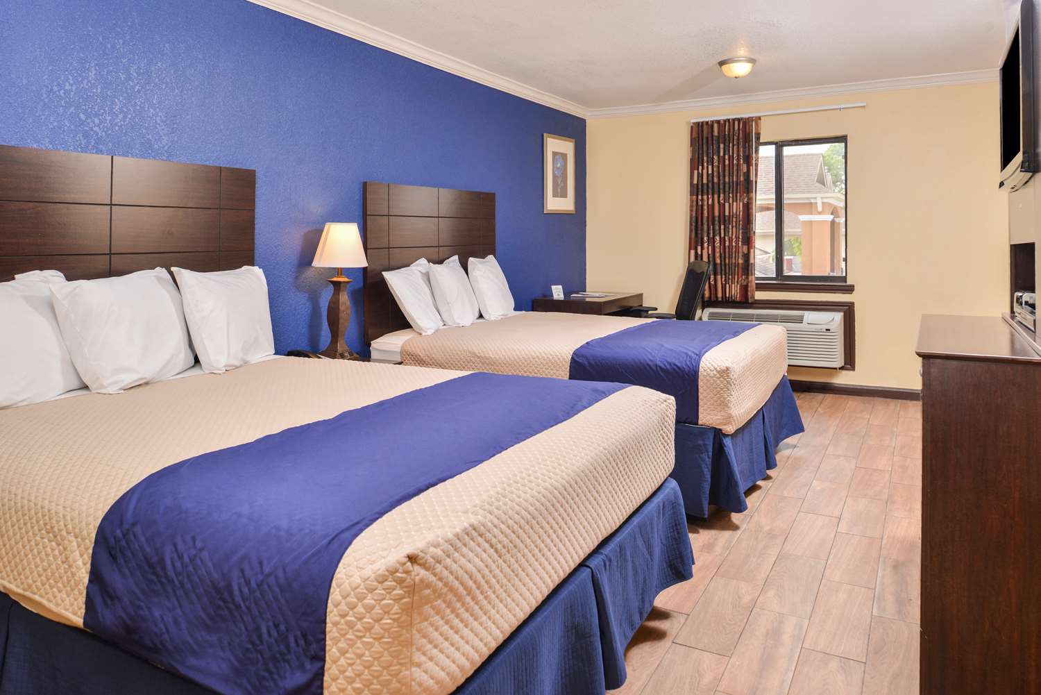 Americas Best Value Inn Medical Center Downtown 21/36
