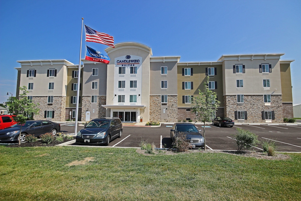 CANDLEWOOD SUITES COLUMBUS - GROVE CITY 1/40