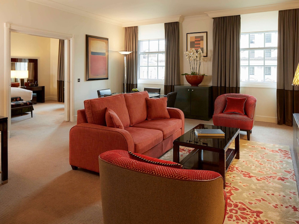 Sofitel London St James 44/70