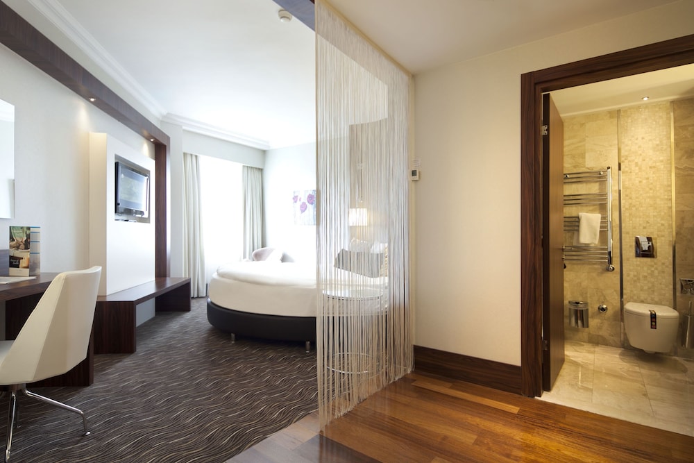 Ikbal Thermal Hotel And Spa 36/74