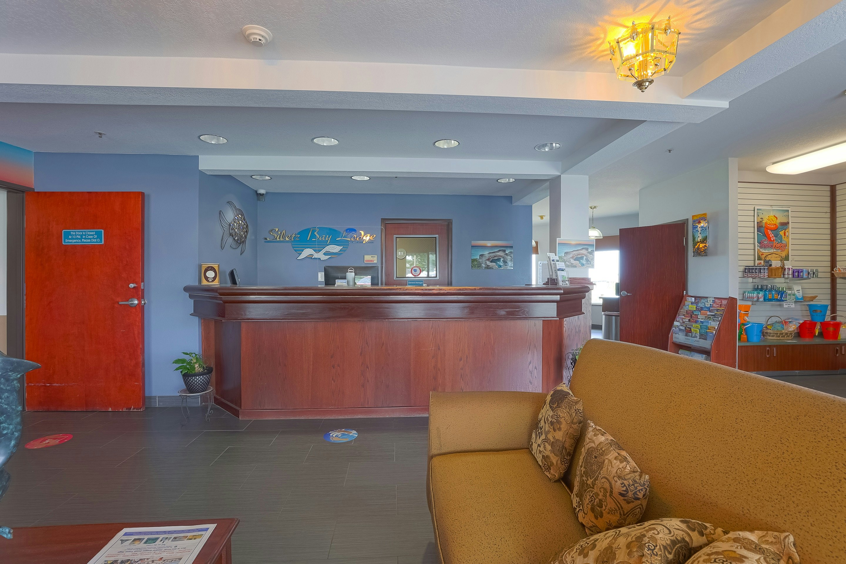 Siletz Bay Beachfront Hotel by OYO Lincoln City 13/71