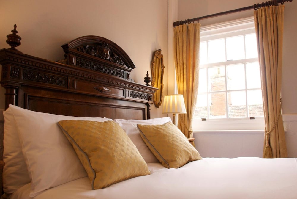 Chantry Hotel 19/40