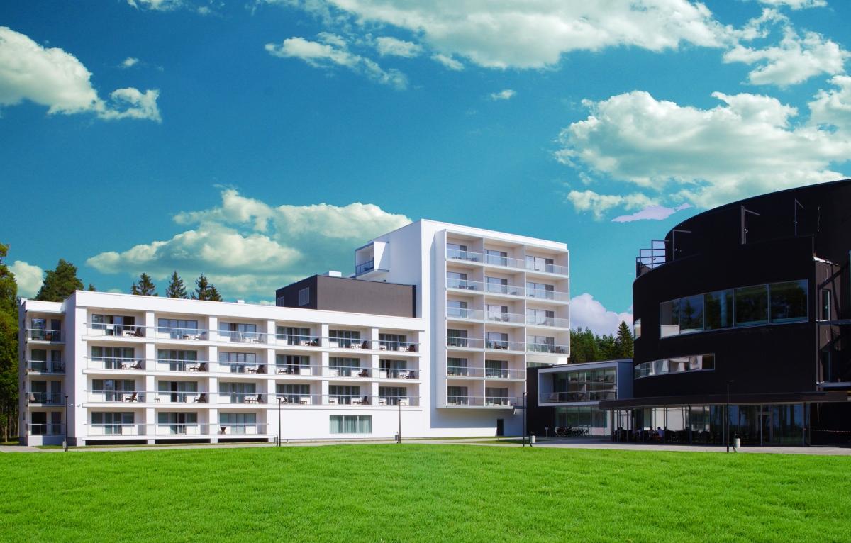 Noorus Spa Hotel 75/79