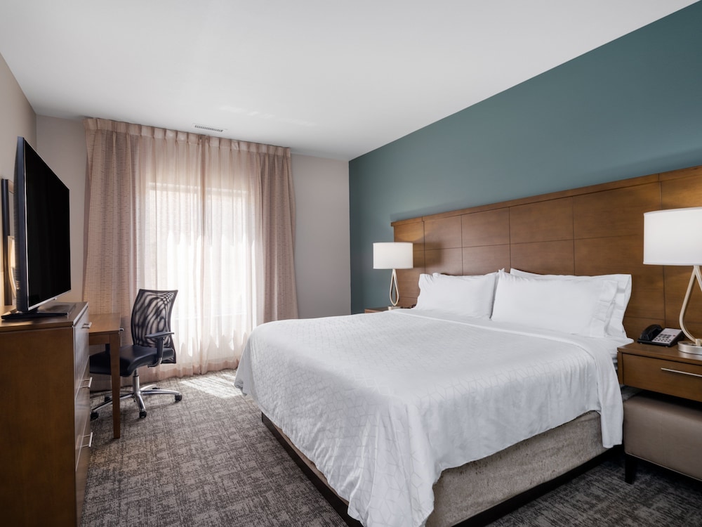 Staybridge Suites Sioux City Southeast 16/52