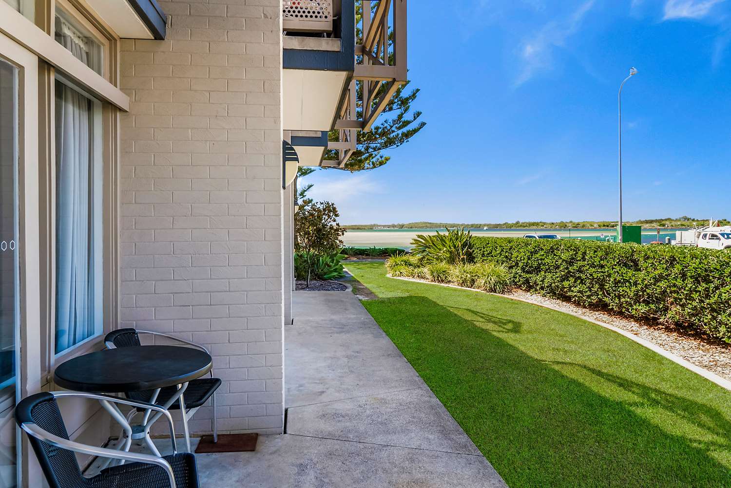 Comfort Resort Waters Edge 23/29
