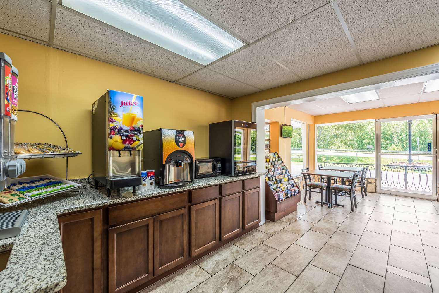 Americas Best Value Inn Franklin 6/24