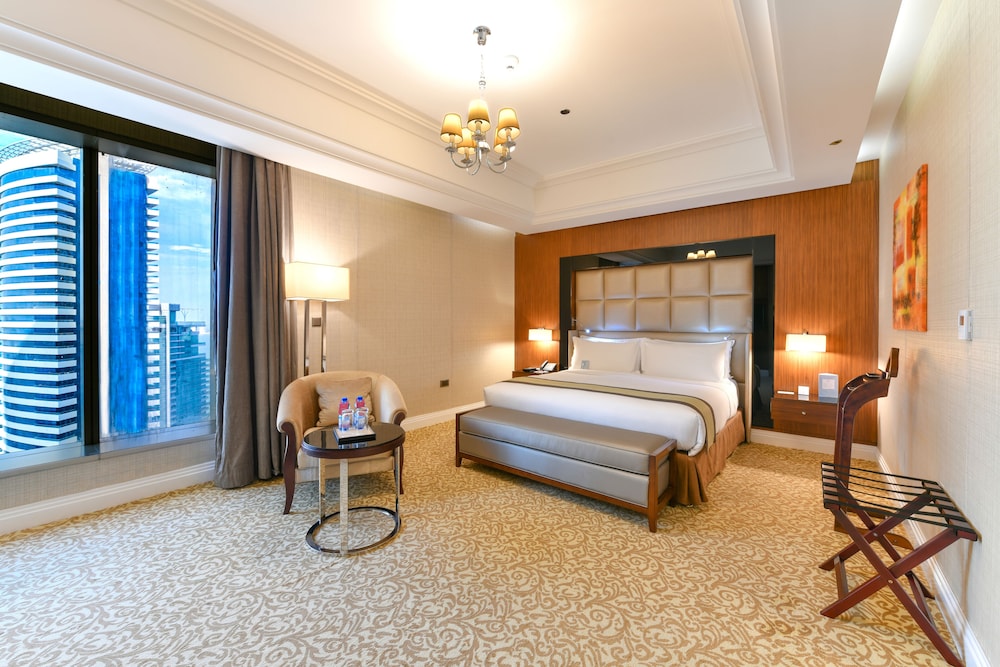 Best Plaza West Bay Hotel 16/67