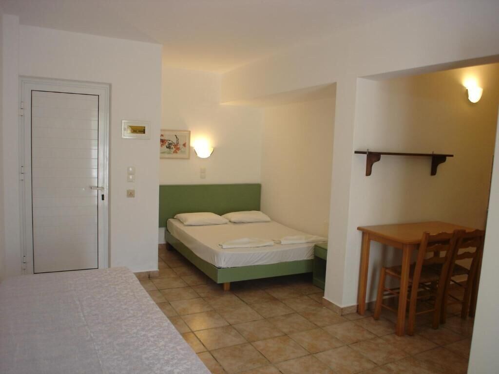 Semi Basement, Economy, Basement, 1 Double and 1 Single Bed