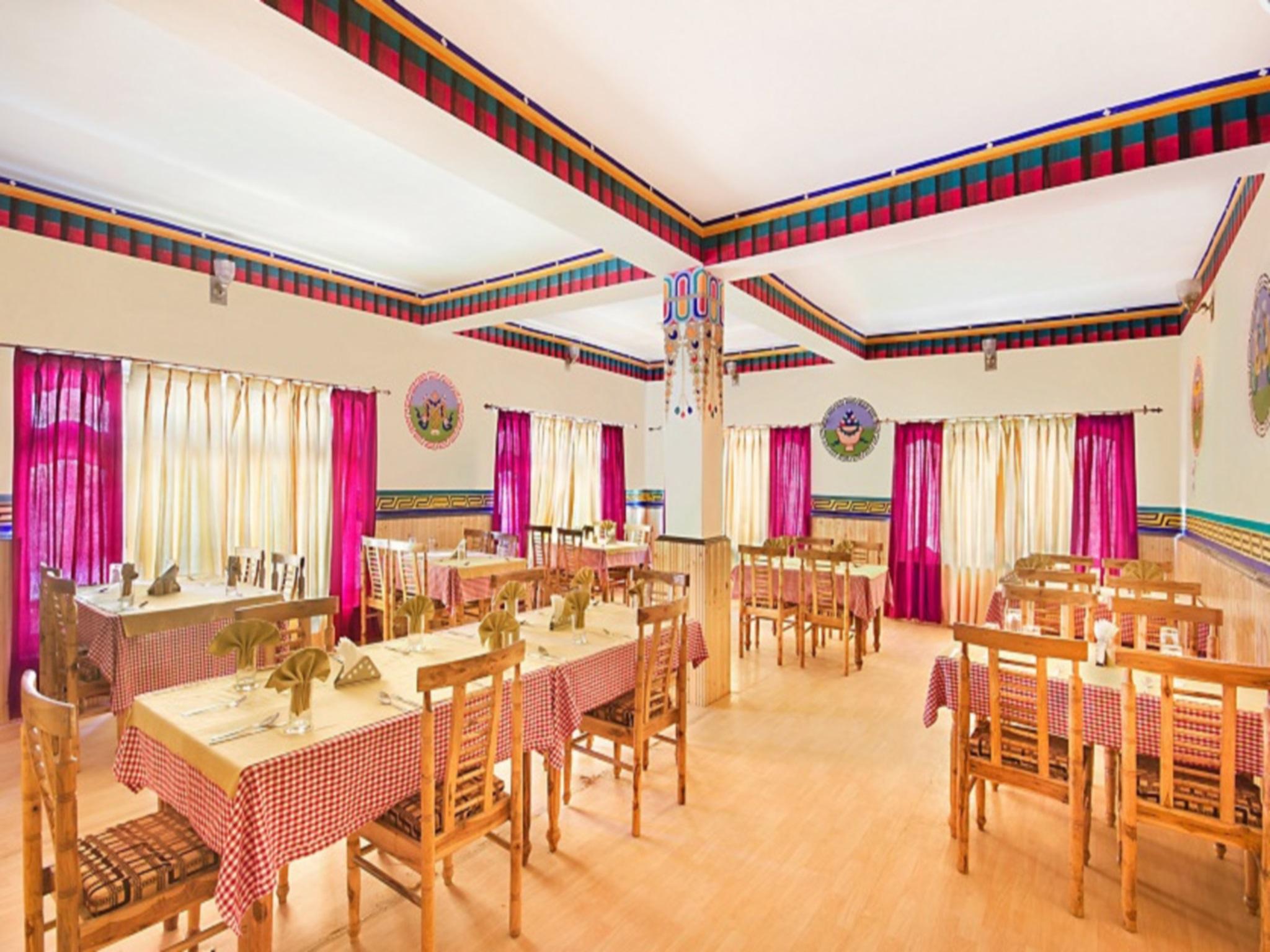 Himalayan Eco Resort 7/24
