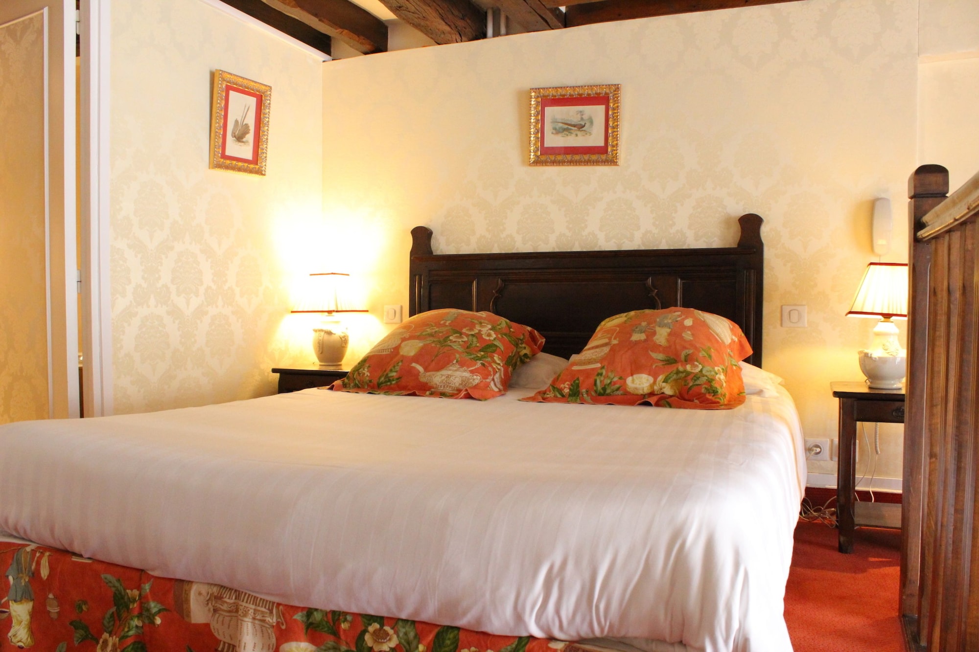 غرفة سوبيريور بسرير مزدوج، HOTEL DE LA BRETONNERIE 2/10