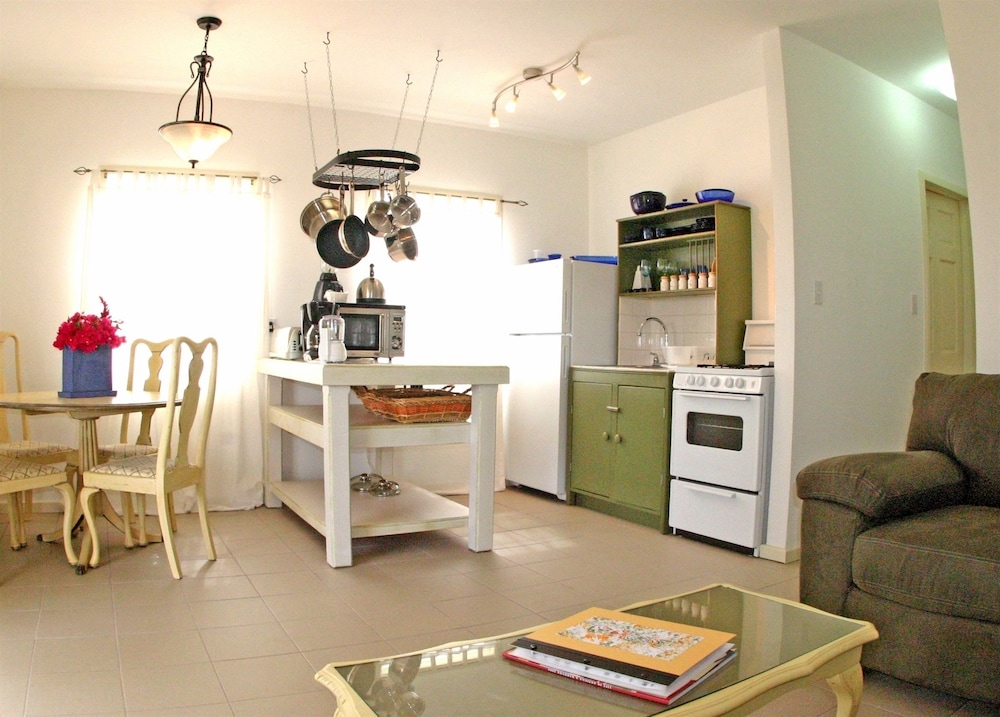 YEPTON ESTATE COTTAGES 28/50