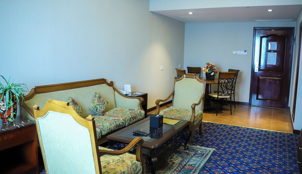 Ramee Guestline Hotel 35/63