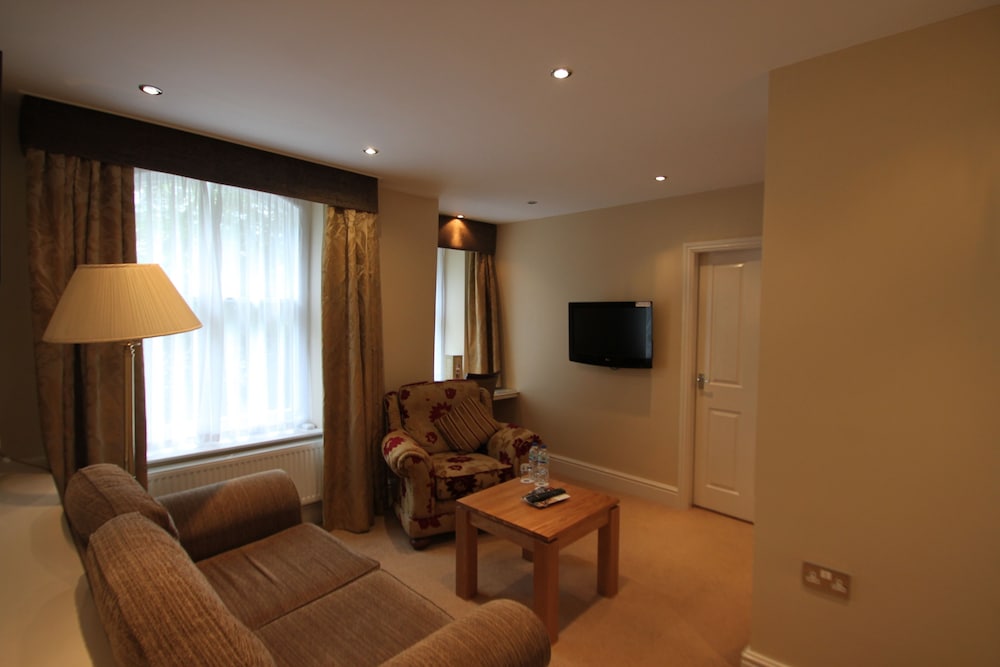 Best Western Plus Buxton Lee Wood Hotel 45/65