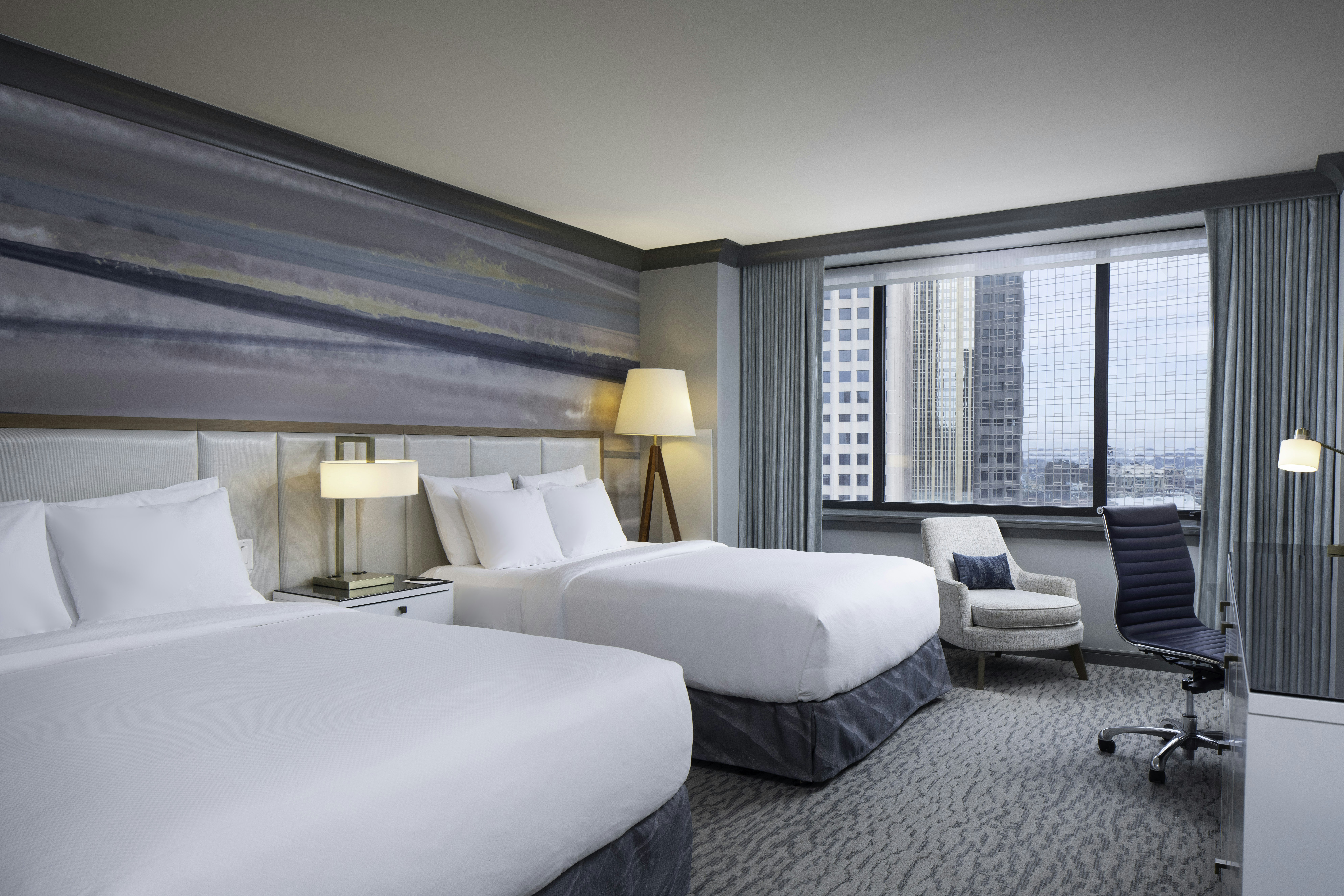 DELUXE, 2 QUEEN BEDS, CITY VIEW