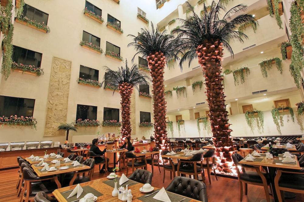Harmoni Suites Hotel 28/33