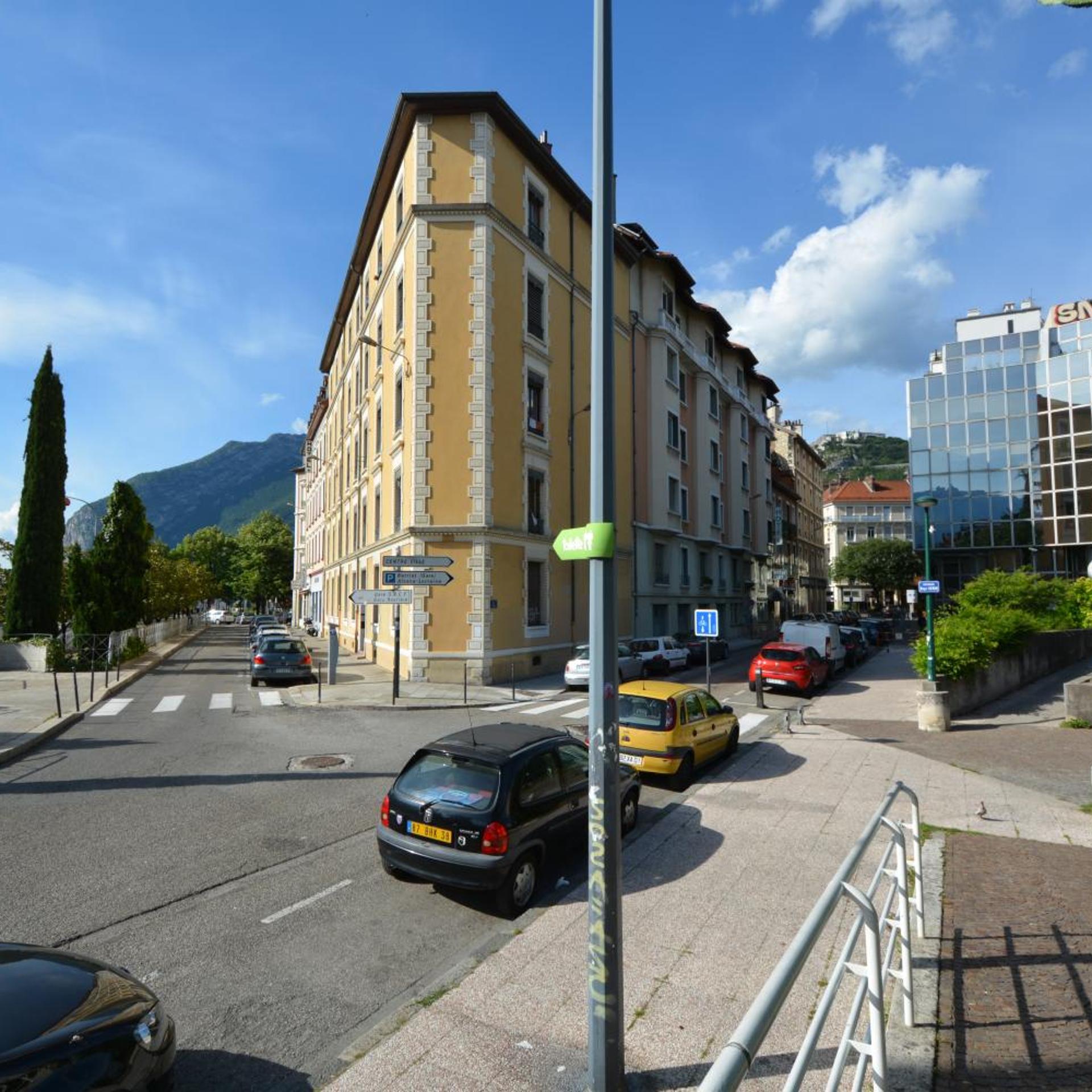 Hôtel Lux 37/55