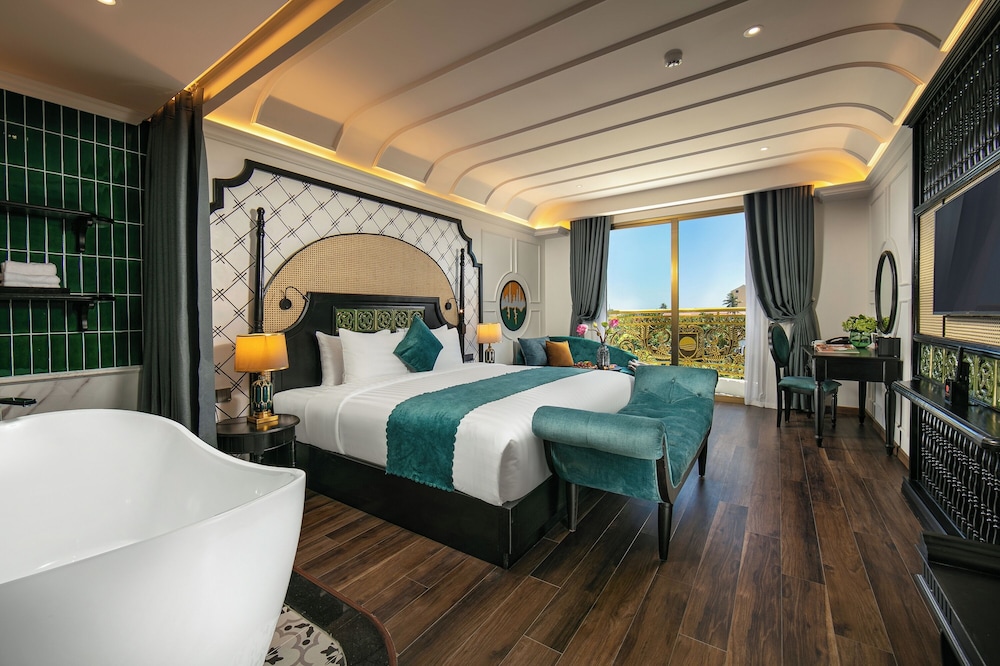 Premier, King Bed, Balcony