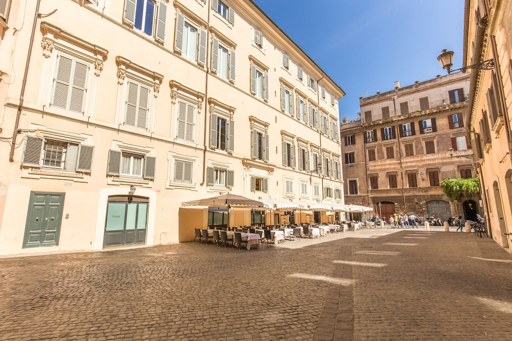 Your Suite Rome 40/50