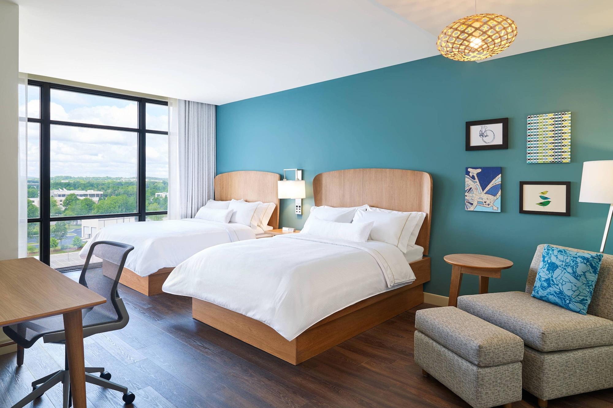 Studio, Multiple Beds