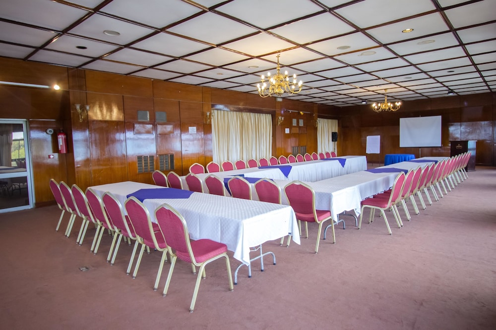 Sarova Imperial Hotel Kisumu 56/61