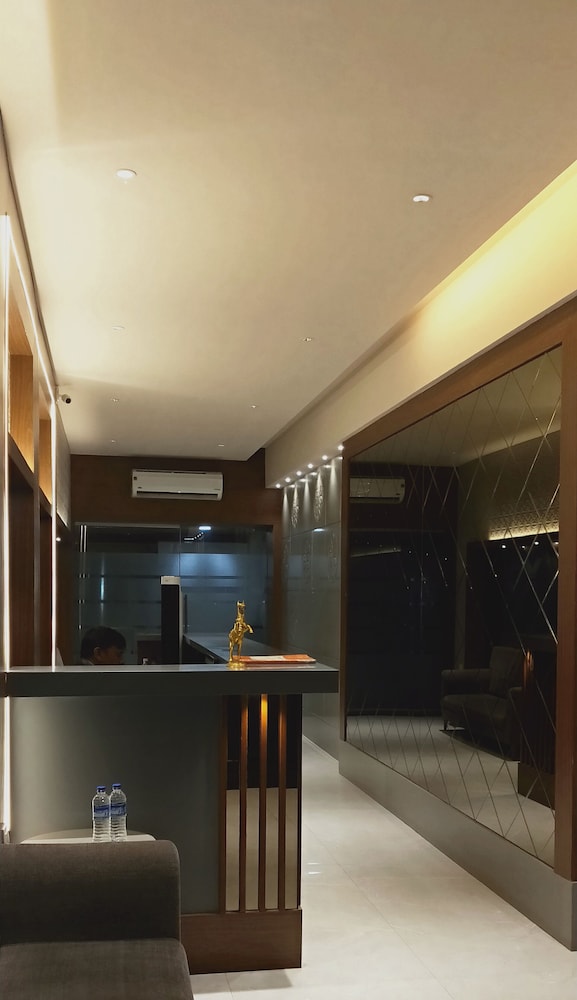 HOTEL HERITAGE DAKSHIN 4/50