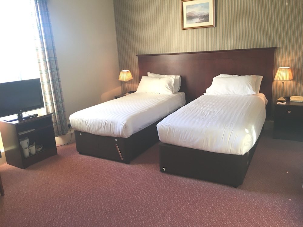 NETHYBRIDGE HOTEL 14/71