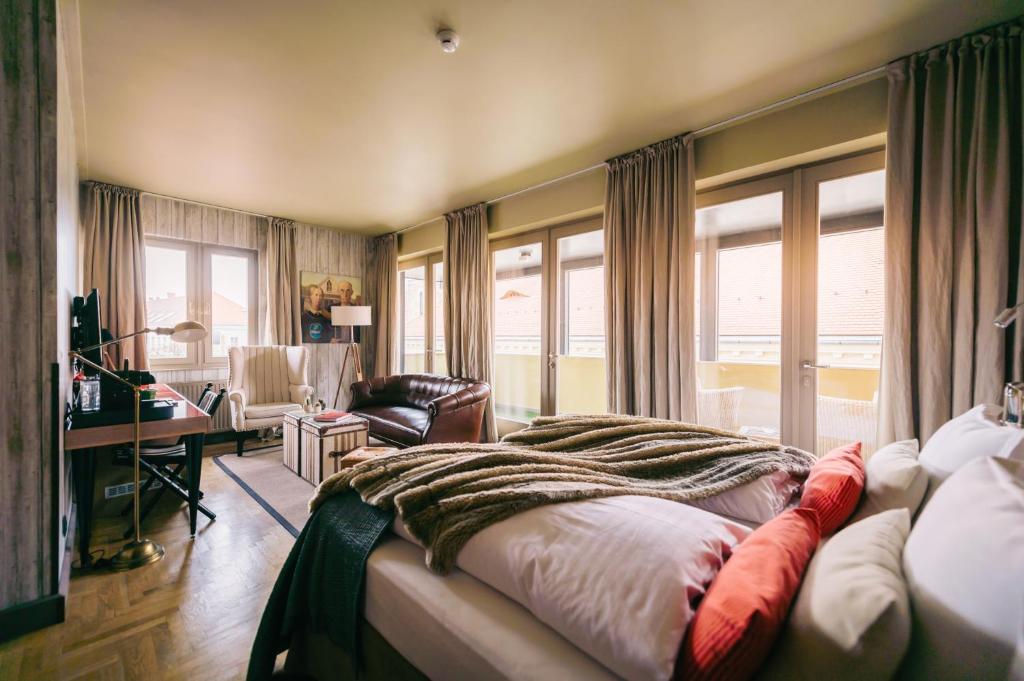 Baltaz, Suite, Balcony