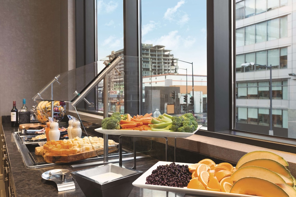 HOMEWOOD SUITES BY HILTON WASHINGTON DC CAPITOL-NAVY YARD 57/76
