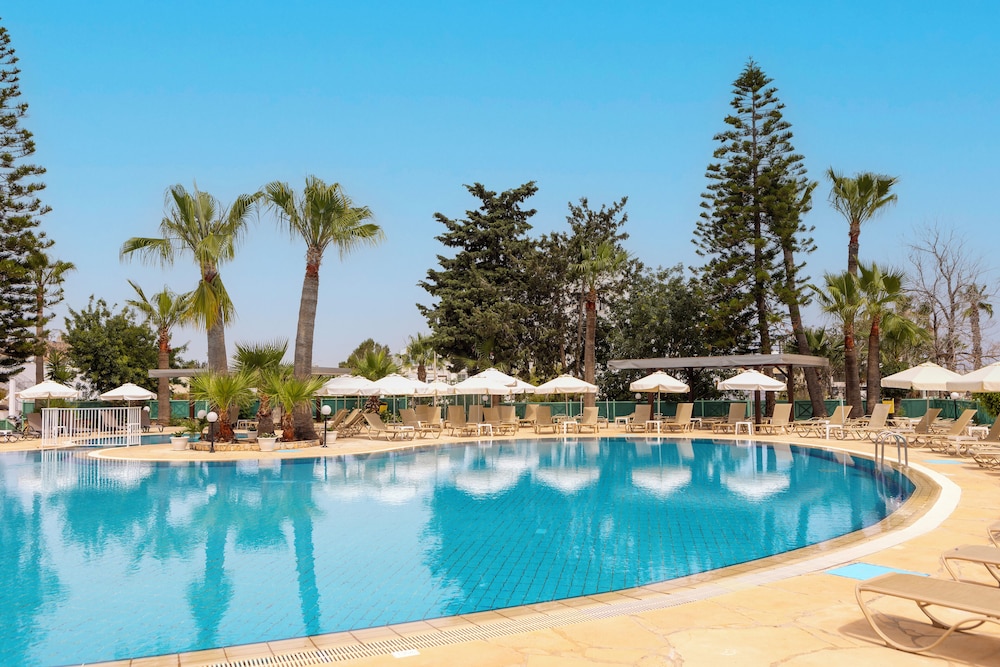 Antigoni Hotel 24/50