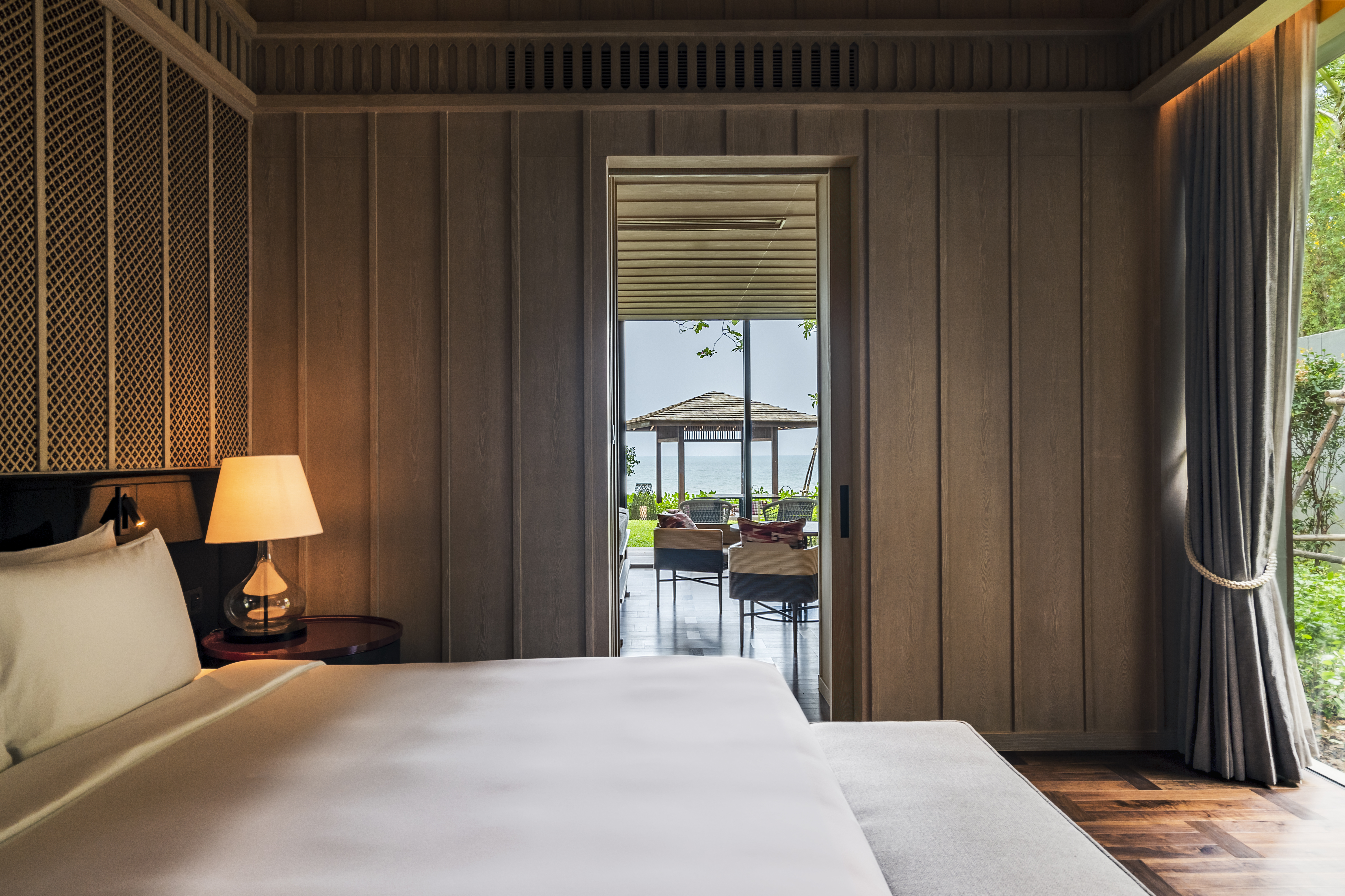 Suite, Beach Front