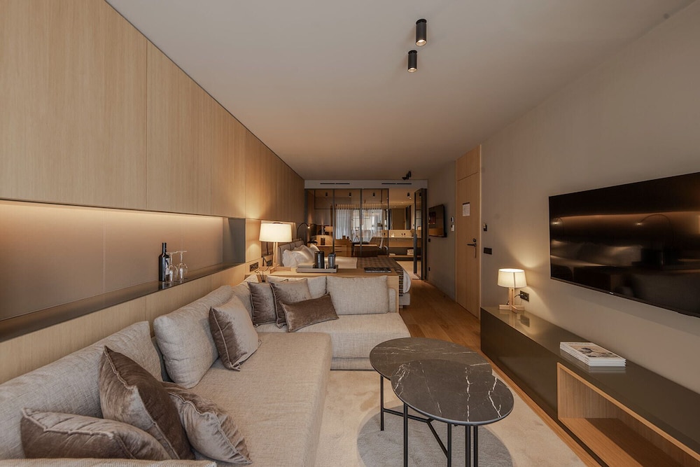 The Blackpine Hotel, Small Luxury Hotels 29/46