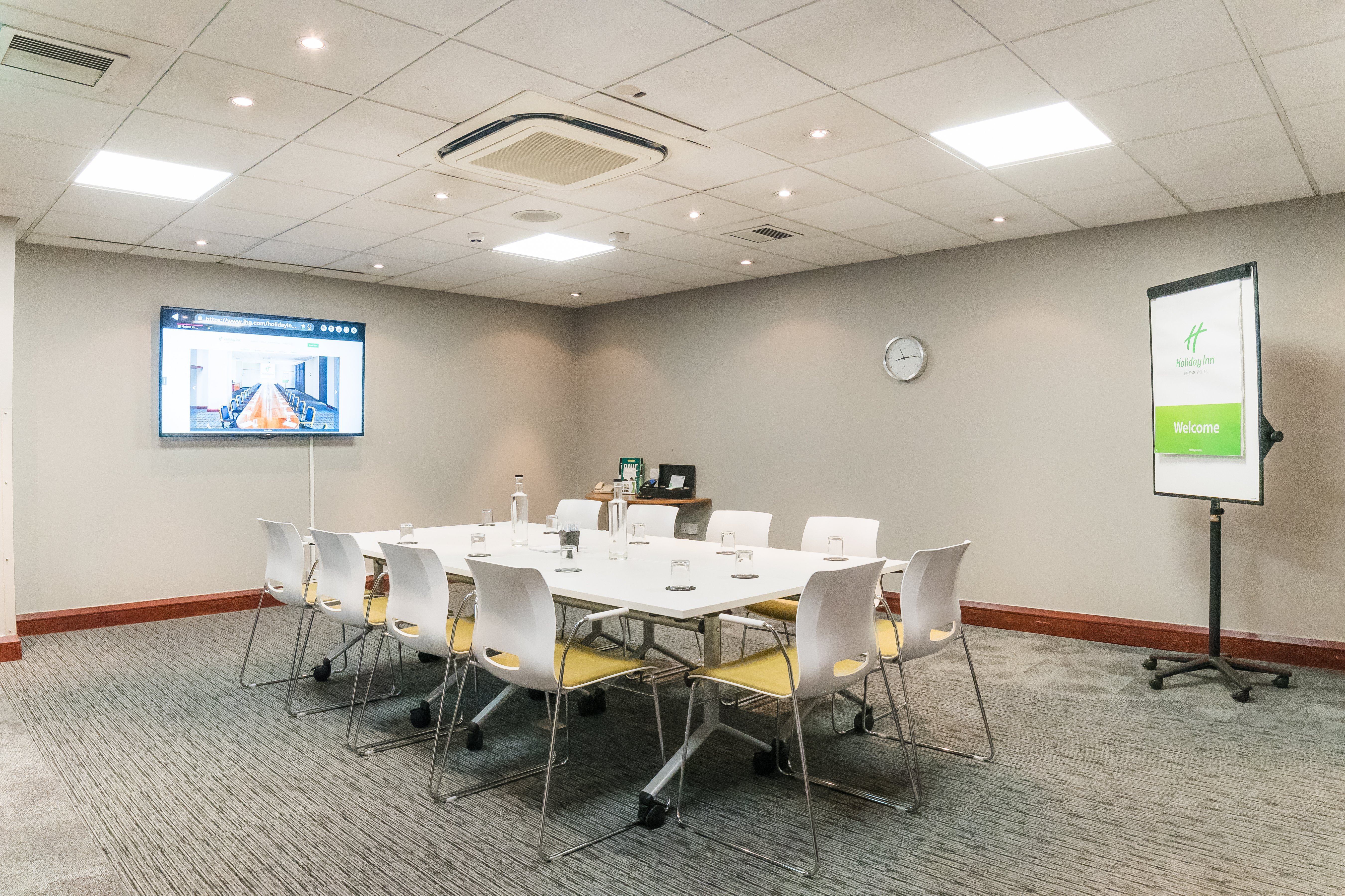 HOLIDAY INN BRENTWOOD M25, JCT 28 63/74