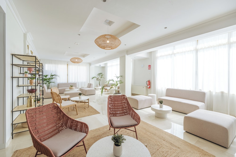 Hotel Ankaa 60/82