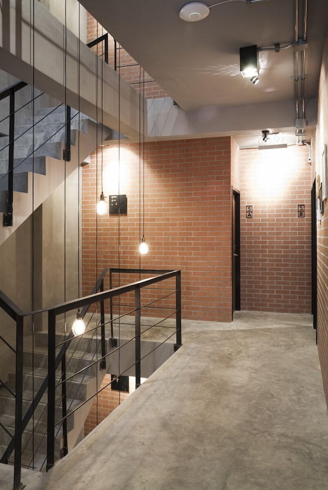 Bed Station Hostel 40/65