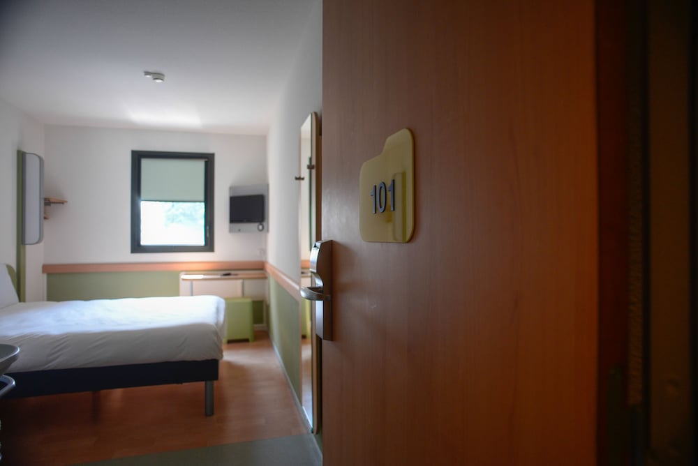 Ibis Budget Poitiers Centre Gare 13/36
