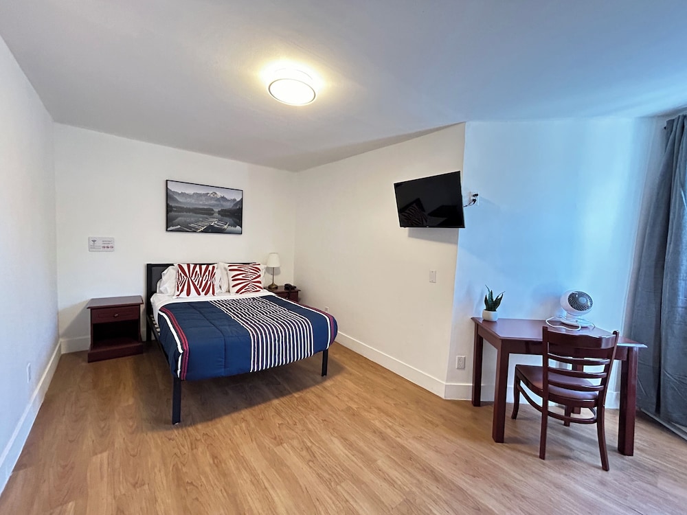 STANDARD, DOUBLE BED