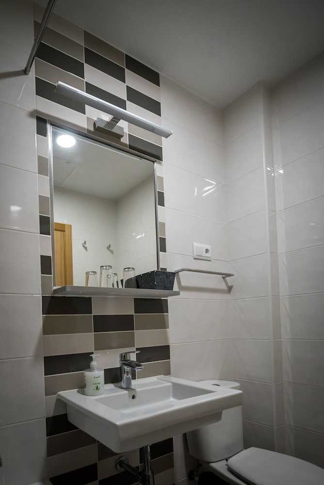 Hostal Carracedo 27/28