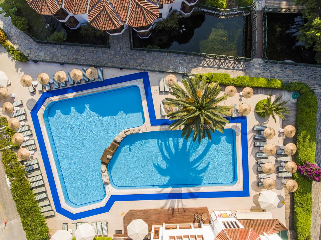 Yucelen Hotel Gokova 15/21