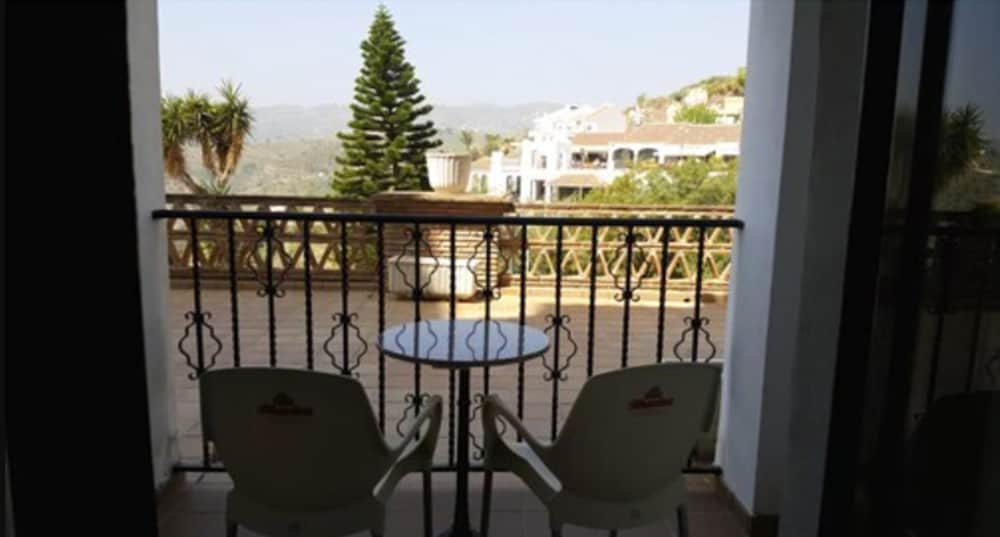 Villa Frigiliana 50/60