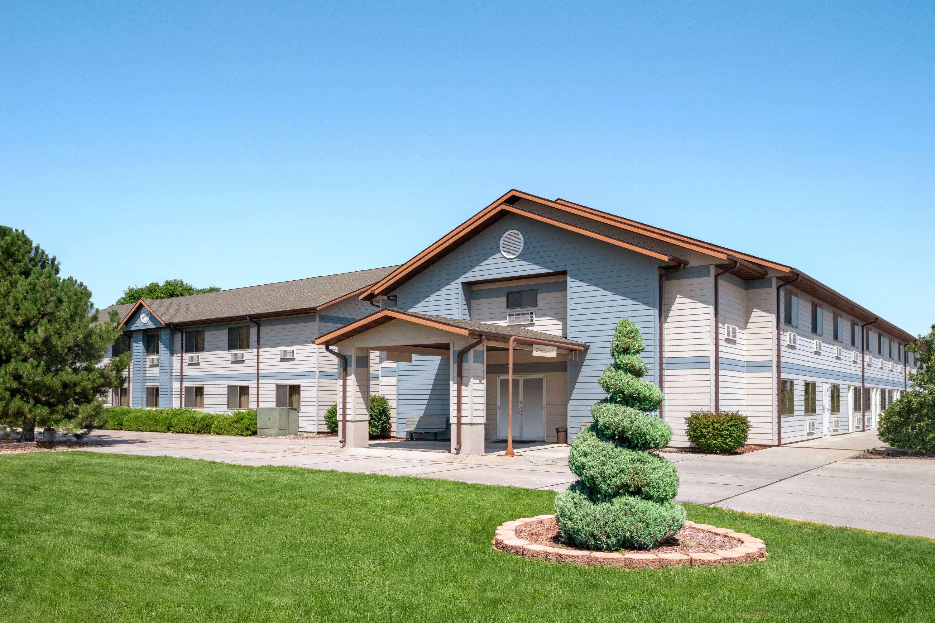 Travelodge by Wyndham Morrill 27/30