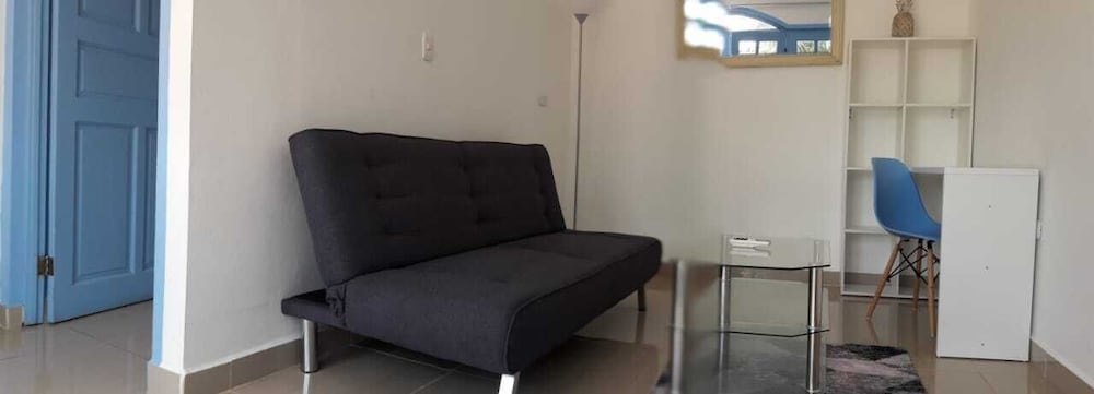 Hotel Ibiza 66/78