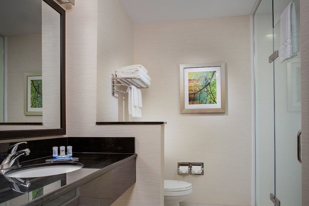 Fairfield Inn & Suites by Marriott Lincoln Crete 47/50