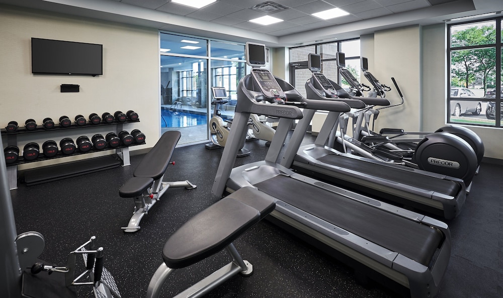 Holiday Inn Hotel Suites Oakville Bronte 32/78