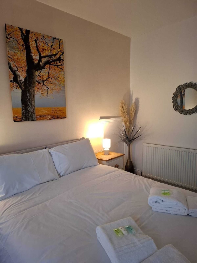 STANDARD, DOUBLE BED