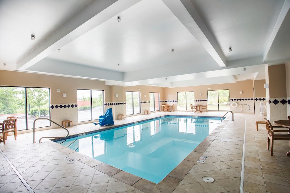Comfort Suites Mount Juliet 2/57