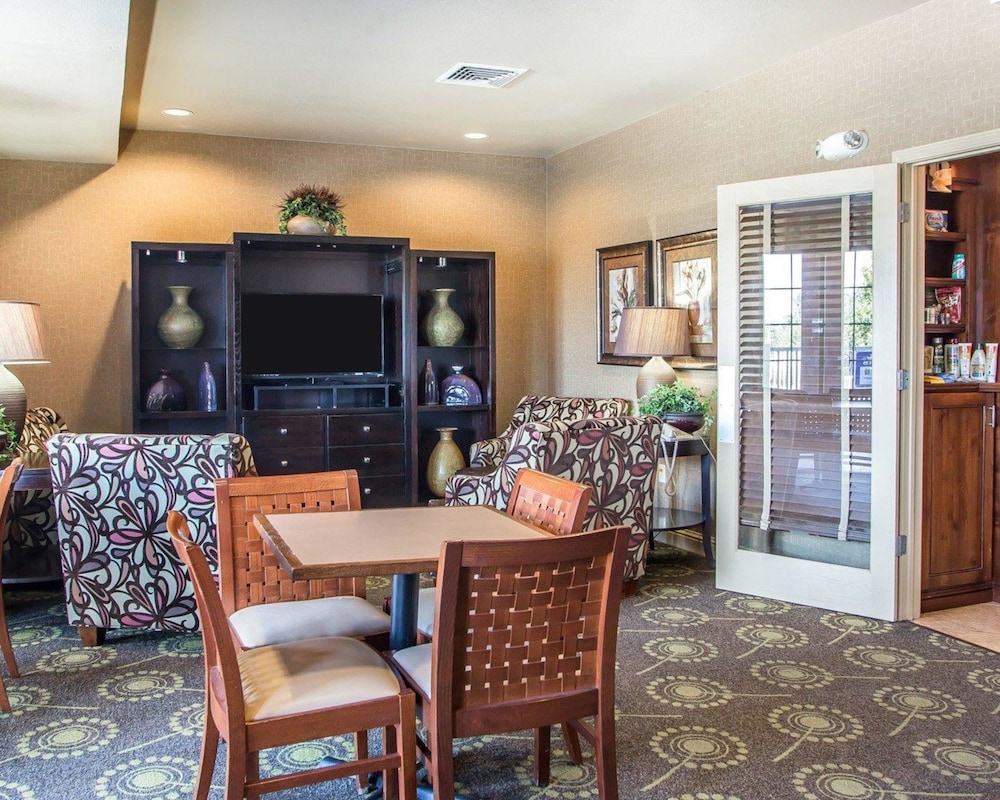 MainStay Suites St. Robert - Fort Leonard Wood 36/61