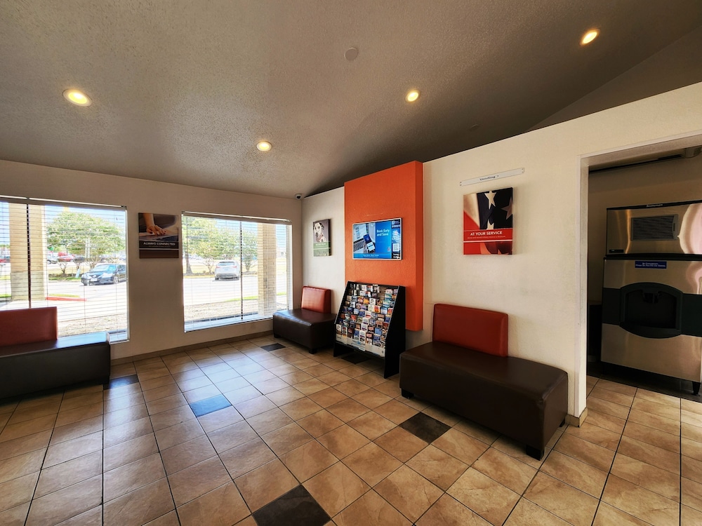 Motel6 Baytown, TX - Baytown East 55/63