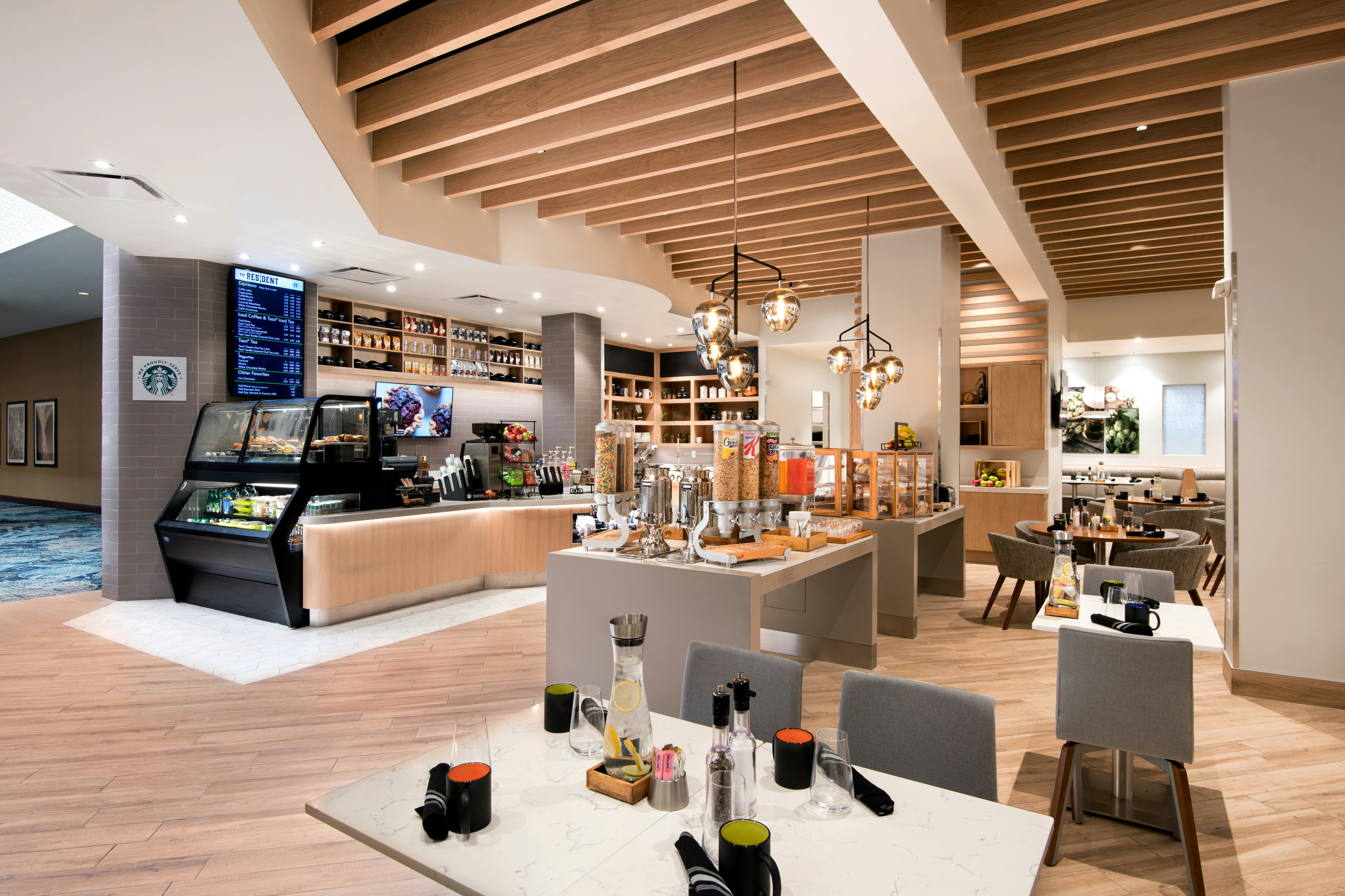 DoubleTree by Hilton Phoenix Mesa 44/69