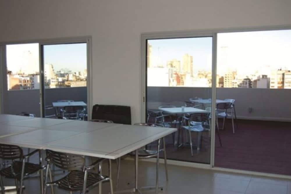 De La Cite Hotel 13/21